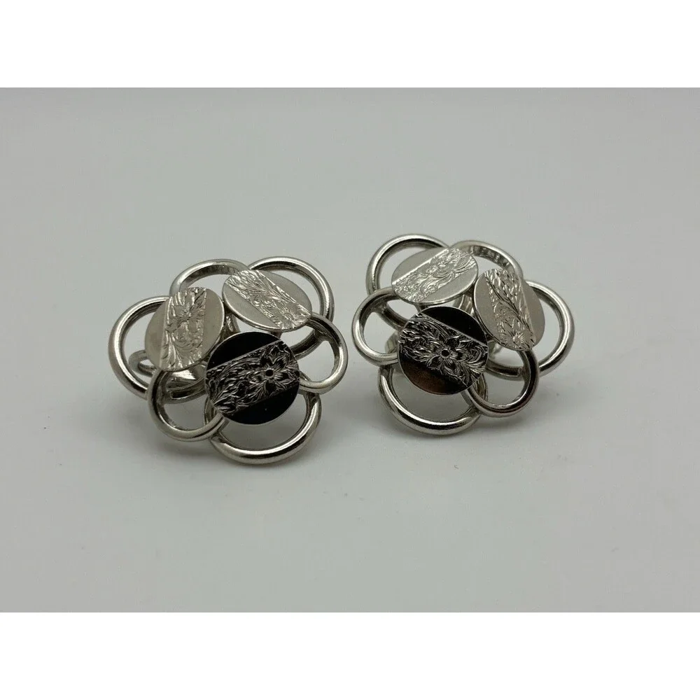 Sarah Coventry Silver Tone Circle Link Clip on Earrings Vintage Costume Jewelry